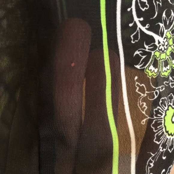 Beautiful top 💜 - Picture 3 of 3